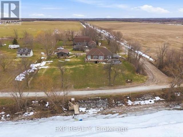 House for sale in Ontario