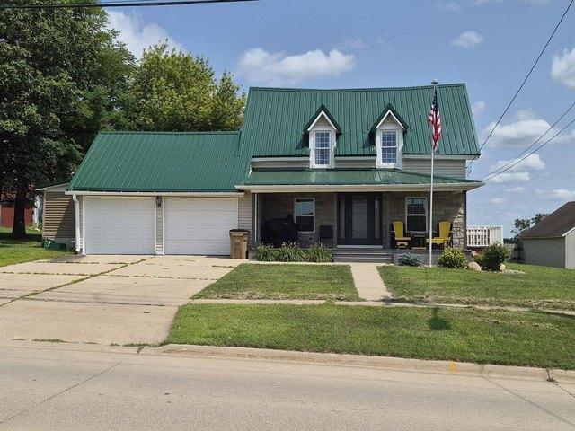 House for sale in Strawberry Point, Iowa