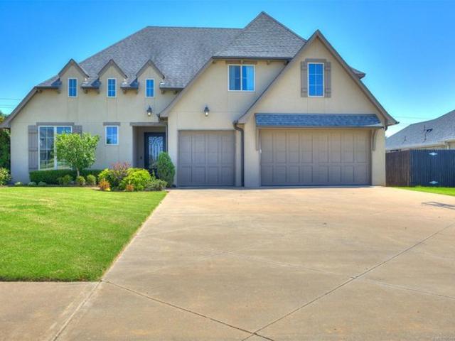 House for sale in Jenks, Oklahoma