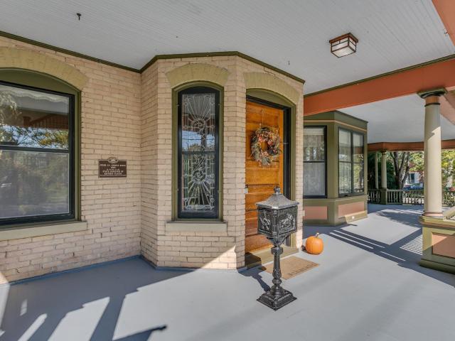 House for sale in Neenah, Winnebago County