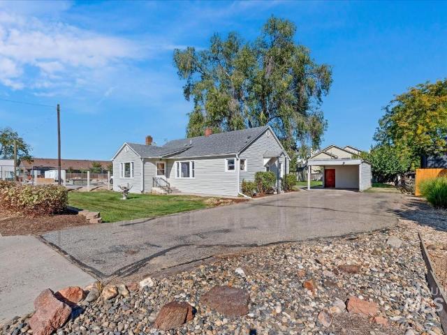 House for sale in Nampa, Canyon County