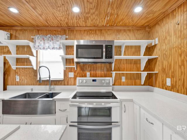 House for sale in Lillian, Alabama