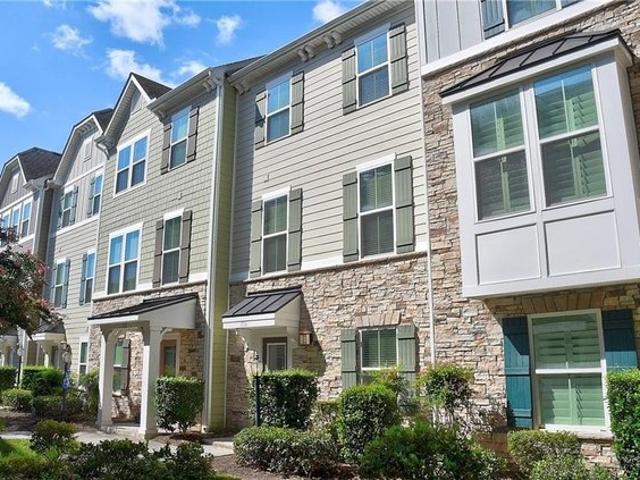 Townhouse for sale in Virginia
