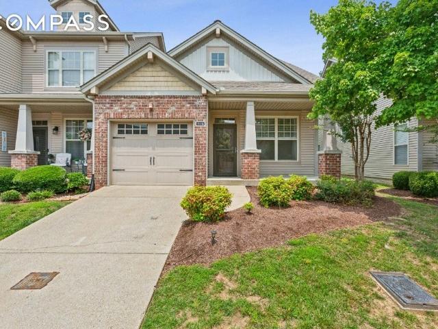 Townhouse for sale in Hermitage