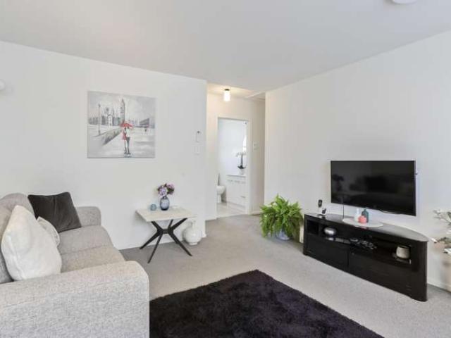 House for sale in Saint Albans, Canterbury