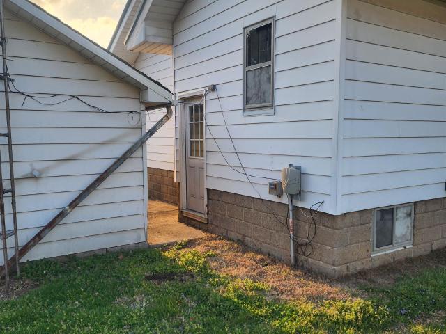 House for sale in Plainville, Indiana