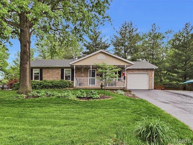 House for sale in Troy, Illinois