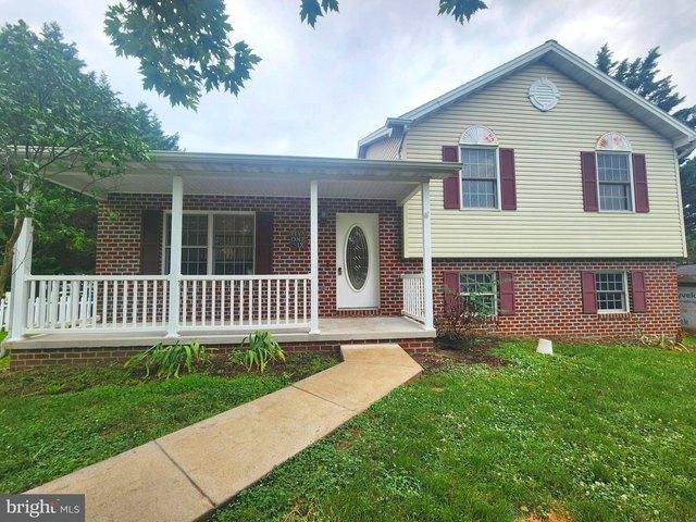 House for sale in Littlestown, Pennsylvania