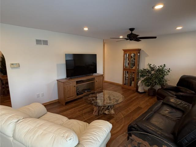 Condo for sale in Pella, Iowa