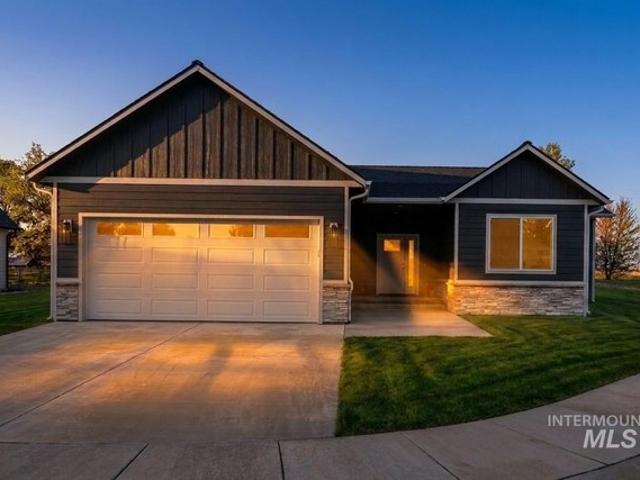 House for sale in Genesee, Idaho