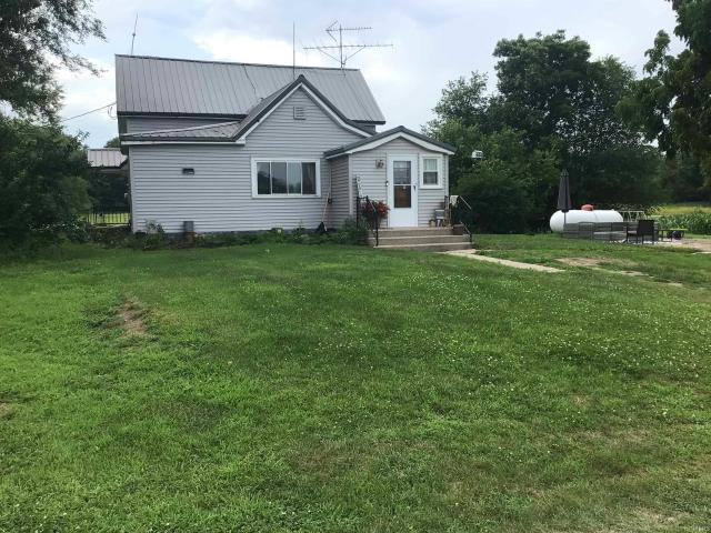 House for sale in Winamac, Indiana
