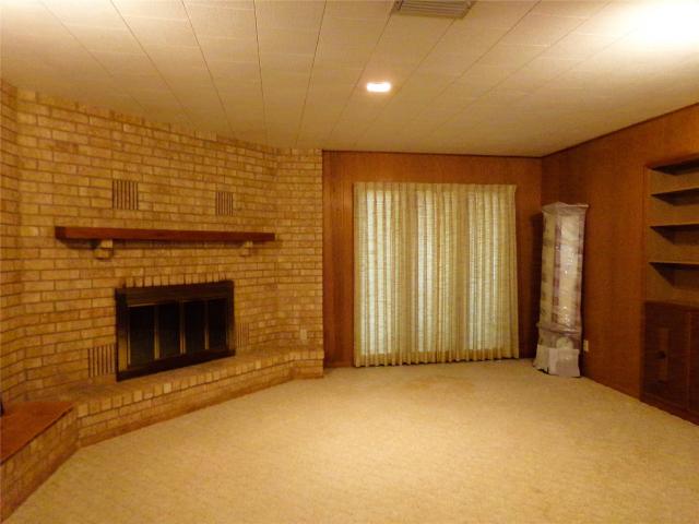 House for sale in Weimar, Texas