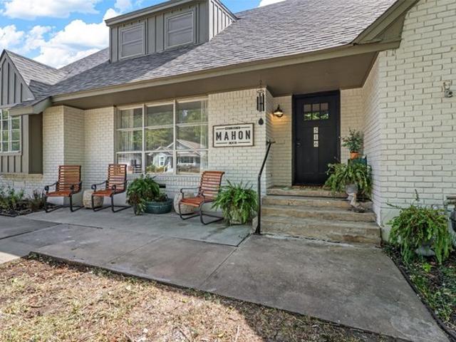 House for sale in Farmersville, Texas