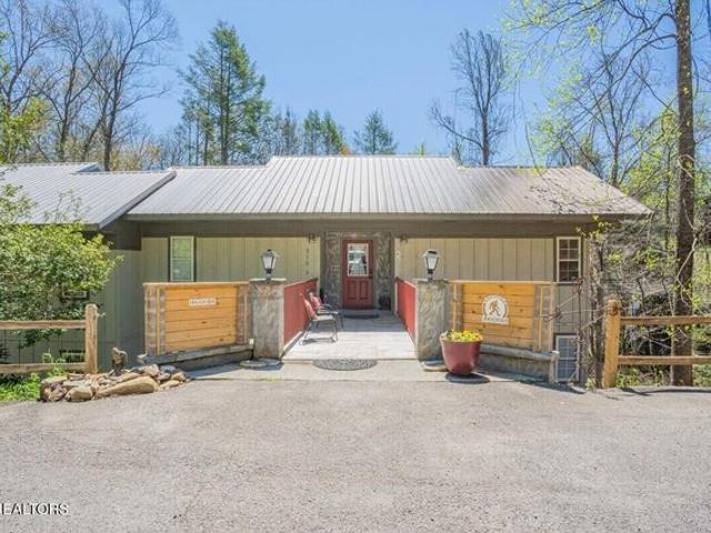 Townhouse for sale in Gatlinburg, East Tennessee