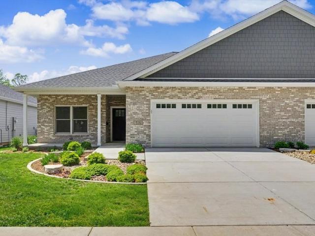 Condo for sale in Fairbury, Illinois