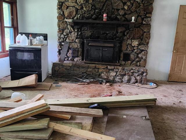 House for sale in Mountain Grove, Missouri