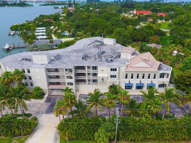 Condo for sale in Nokomis, Florida