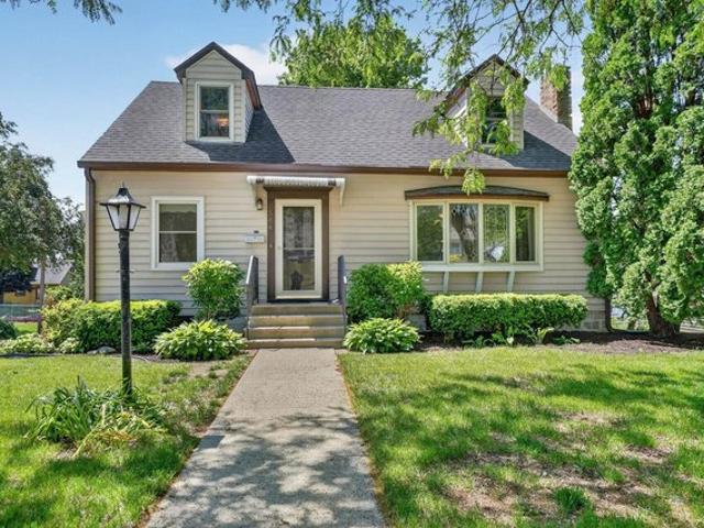House for sale in Cedar Falls, Iowa
