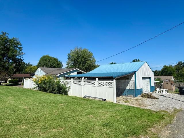 House for sale in Metropolis, Massac County