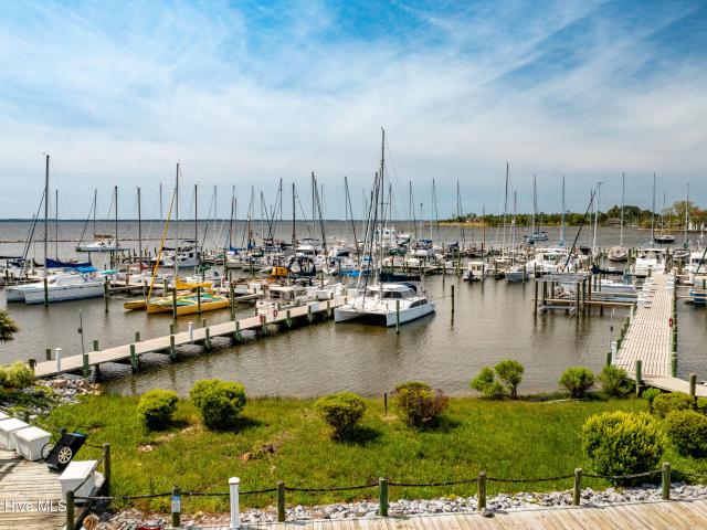 Land for sale in Oriental, North Carolina