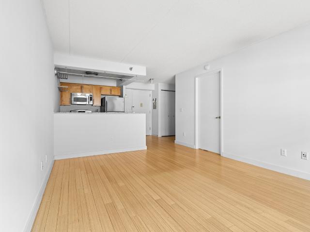Condo for sale in Arverne, New York