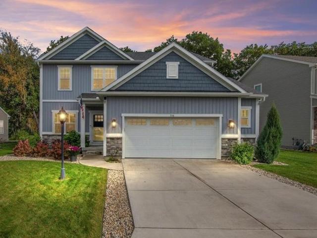 House for sale in Hartland, Waukesha County