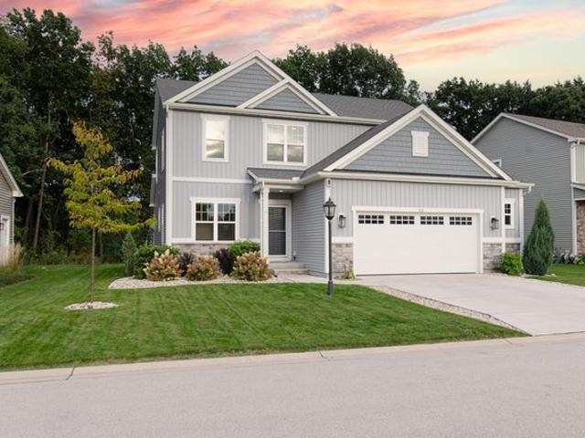 House for sale in Hartland, Waukesha County