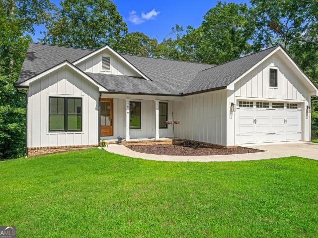 House for sale in Hartwell, Georgia