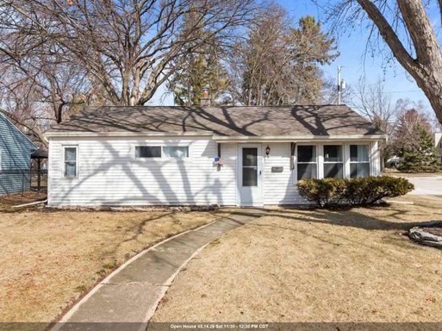 House for sale in Neenah, Wisconsin