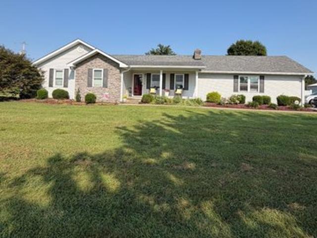 House for sale in Columbia, Adair County