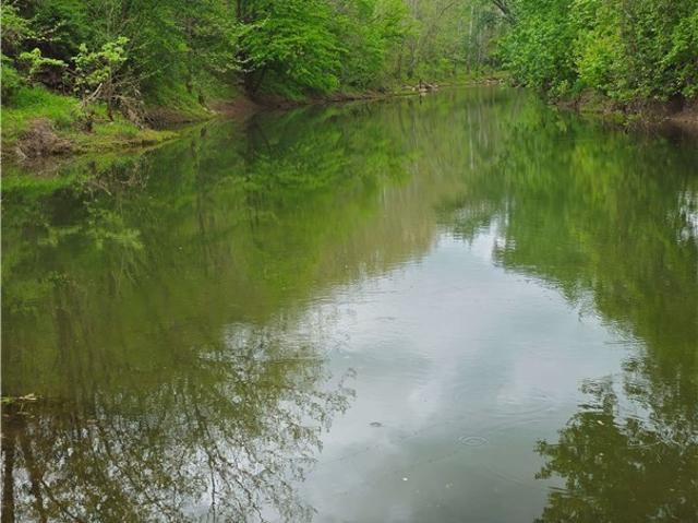 House for sale in Whipple, Ohio
