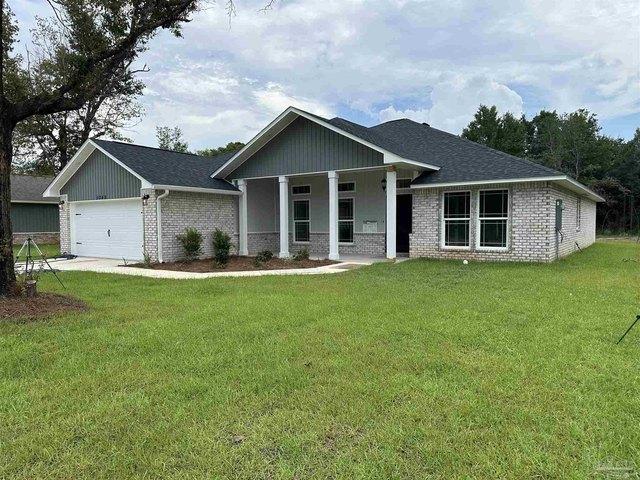 House for sale in Pace, Florida