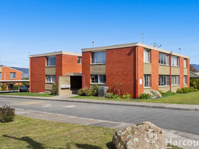 Apartment for rent in Bellerive, Hobart