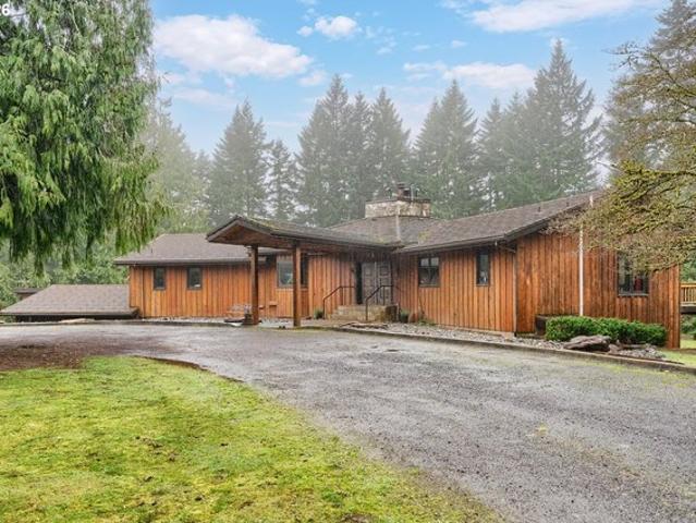 House for sale in Oregonia