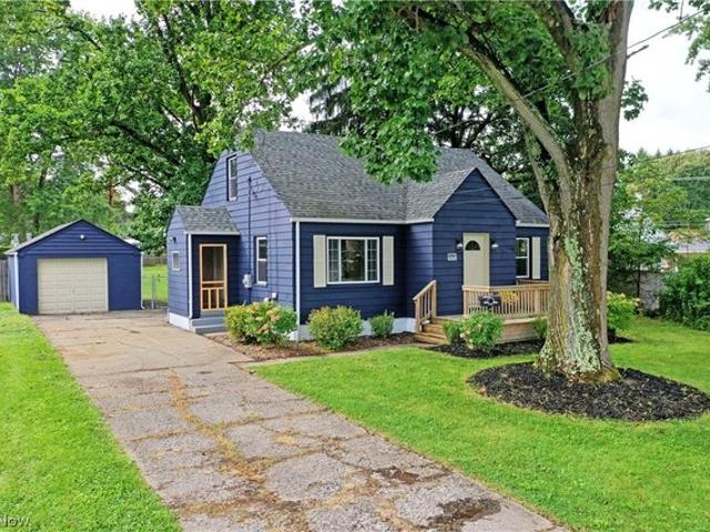 House for sale in Poland, Ohio