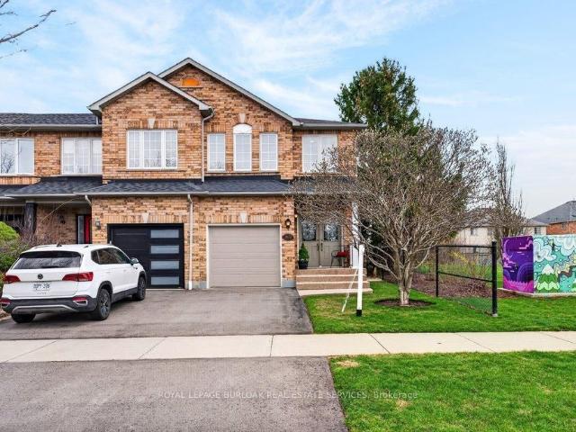 Townhouse for sale in Woburn, Ontario