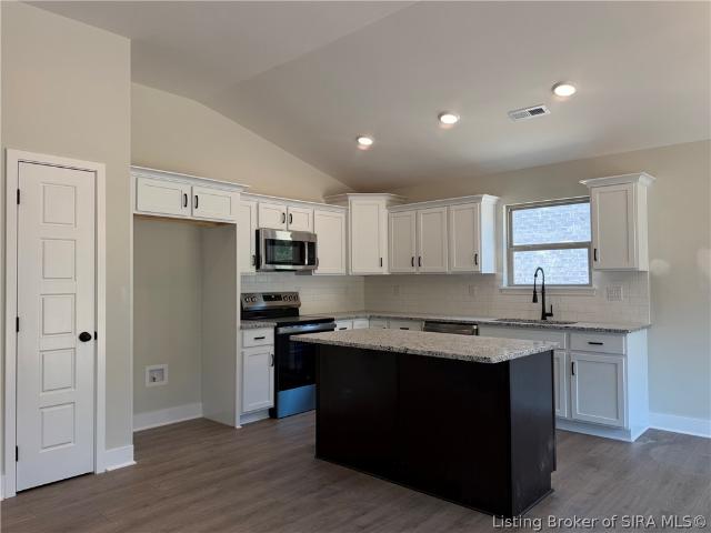 House for sale in Jeffersonville, Indiana