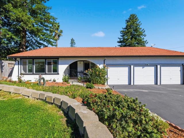 House for sale in Sebastopol, California