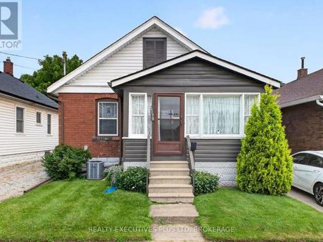 House for sale in Niagara, Ontario