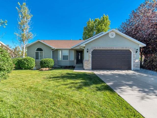 House for sale in Riverton, Utah