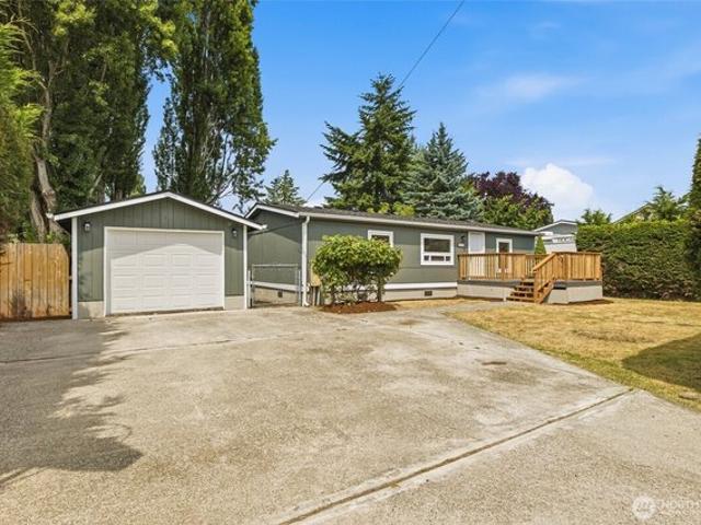 House for sale in Pacific, Washington