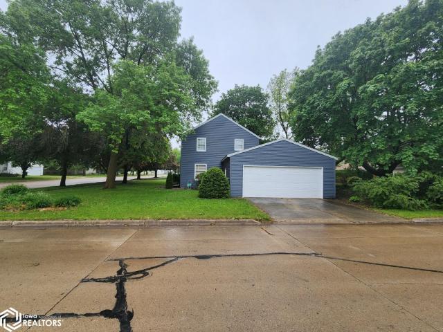 House for sale in Buffalo Center, Iowa