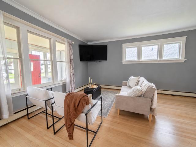 House for sale in Chisholm
