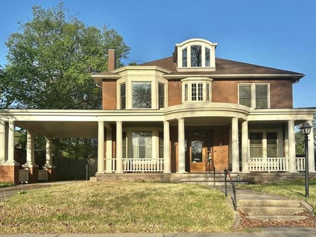 House for sale in Cooper, Missouri