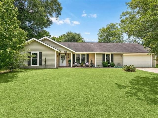 House for sale in Mandeville, Louisiana