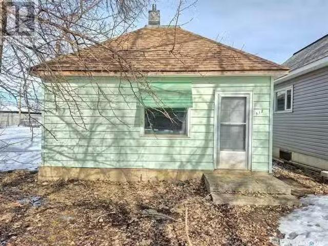 House for sale in Radville