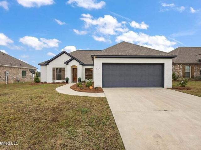 House for sale in Pearl, Mississippi
