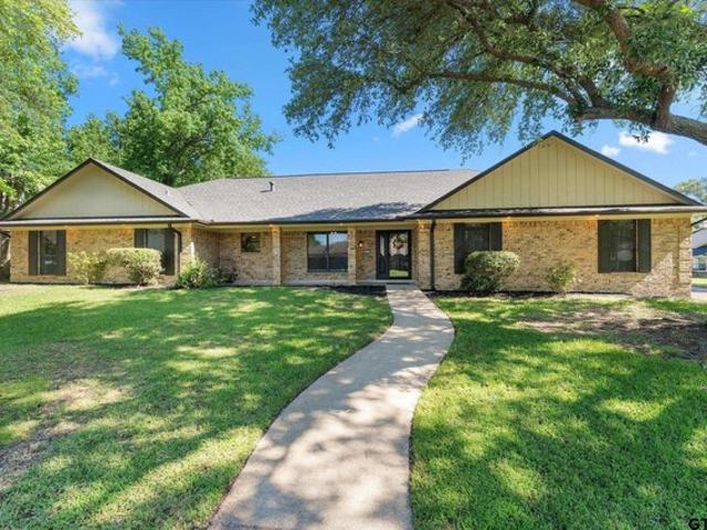 House for sale in Titus, Texas