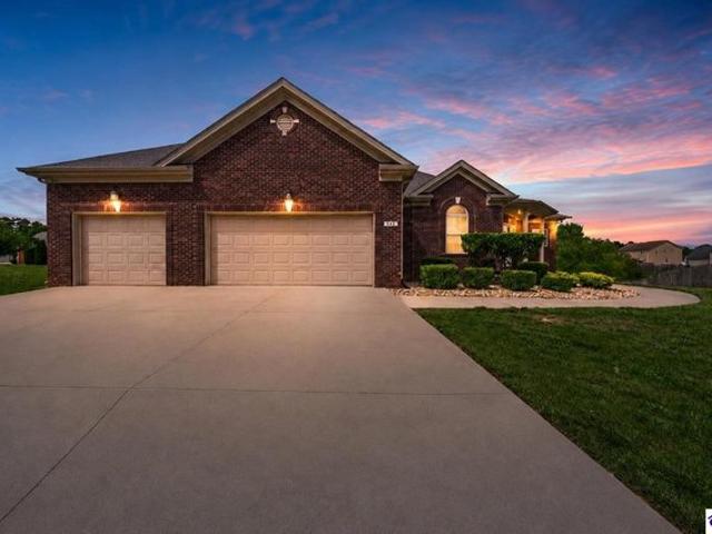 House for sale in Vine Grove, Kentucky