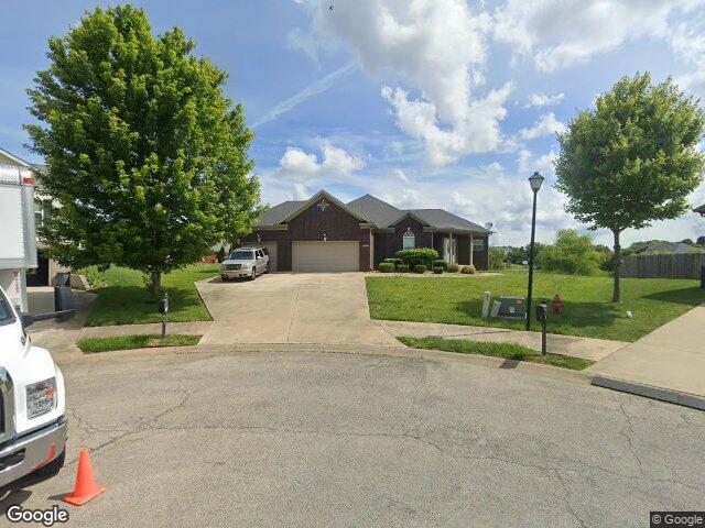 House for sale in Vine Grove, Hardin County